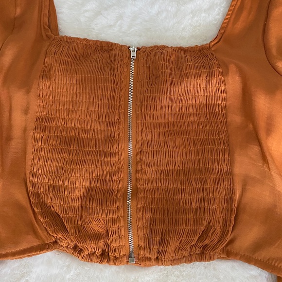 •🔴 Sold FashionNova Sweetheart Neckline blouse - Picture 5 of 6